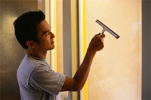 installing-diy-window-film.jpg